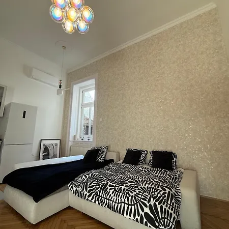 Rome Style Apartment, Heart Of Appartamento